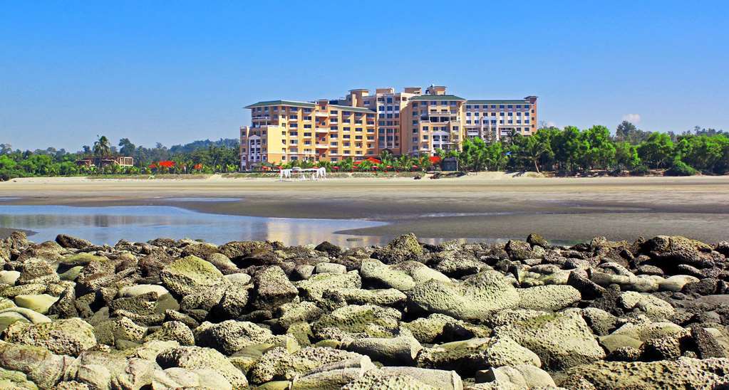 Royal Tulip Sea Pearl Beach Resort & Spa Cox's Bazar Εξωτερικό φωτογραφία